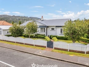 2 Ropata Crescent, Boulcott, Lower Hutt