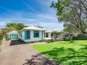 37 Hillcrest Road, Raumati South, Paraparaumu