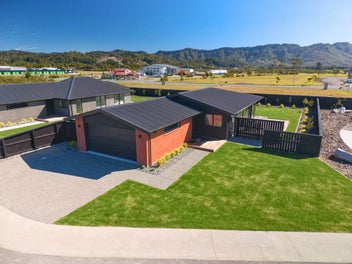 11 Hinau Crescent, Kaiata, Greymouth