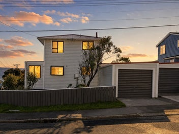 3 Taiaroa Street, Strathmore Park, Wellington