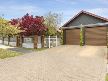 51 Chesham Avenue, Waipahihi, Taupo