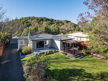 34 Cawthron Crescent, Annesbrook, Nelson