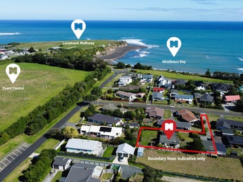 8 Pohutukawa Drive, Opunake