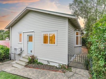 37 Clifford Street, Dalmore, Dunedin