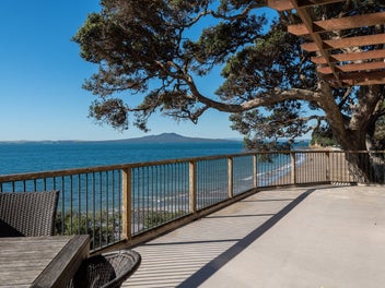 19 View Road, Campbells Bay, Auckland