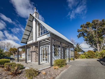 16B Tay Street, Ohakune