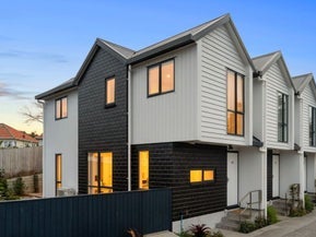 4/3 Arlington Street, Waterview, Auckland