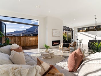 12 Till Street, Jacks Point, Queenstown