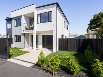 32 Pulham Crescent, Queenwood, Hamilton