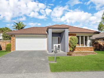 48 Aberdeen Crescent, Wattle Downs, Auckland