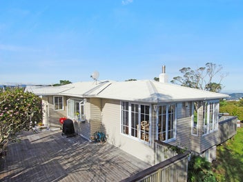 78 Chesterton Street, Johnsonville, Wellington