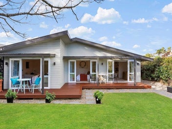 11 Janet Street, Sunnyhills, Auckland