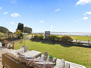 915 East Coast Road, Pokeno