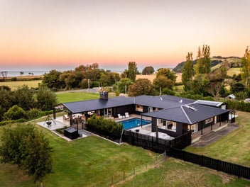 10 Charlton Road, Te Awanga, Te Awanga