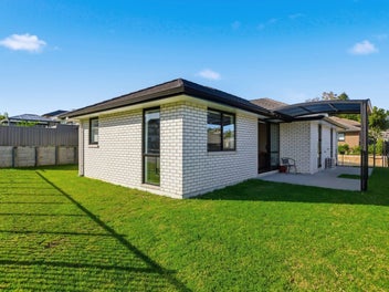 12 Godwit Lane, Welcome Bay, Tauranga
