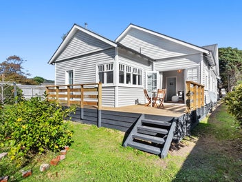 5 York Street, Moera, Lower Hutt