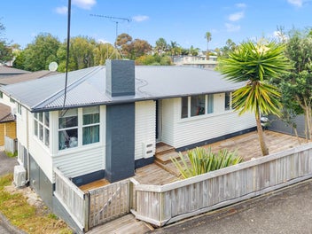 19 Kelwyn Road, Kelston, Auckland