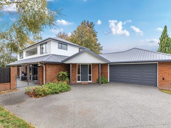 24 Eders Road, Woodend, Woodend