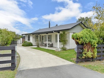 38 Railway Street, Sefton, Sefton