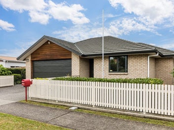 7A Whitley Avenue, Ebdentown, Upper Hutt