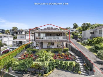 7 Commodore Parry Road, Castor Bay, Auckland