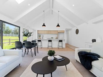 8 Molly Place, Southbridge, Southbridge