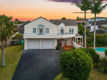 32 Cherub Place, West Harbour, Auckland