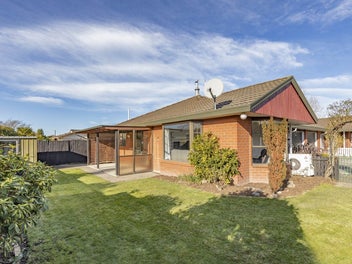 2/38 Greenock Street, Redwood, Christchurch