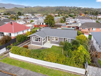 32 Clouston Park Road, Clouston Park, Upper Hutt