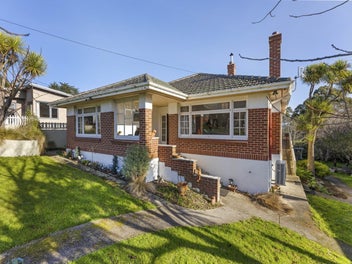 9 Owen Street, Green Island, Dunedin