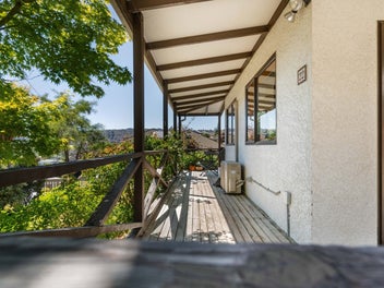 22 Aronui Road, Bridge Hill, Alexandra