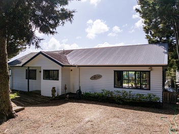 627 Helmsdale Road, Waipu, Waipu