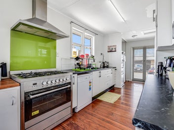 25 Rawlings Street, Bader, Hamilton