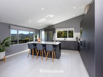 83 Mount Marua Way, Timberlea, Upper Hutt