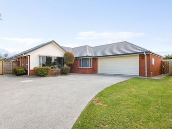 63 Waiwherowhero Drive, St Andrews, Hamilton