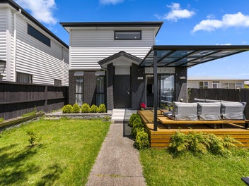 11 Friesian Drive, Mangere, Auckland