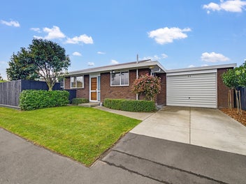 2/63 Gainsborough Street, Hoon Hay, Christchurch