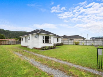 42 Donnelley Drive, Wainuiomata, Lower Hutt
