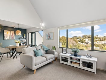 19D Pembroke Road, Northland, Wellington