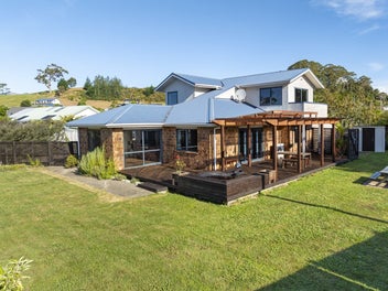 3B Arapeta Place, Takaka