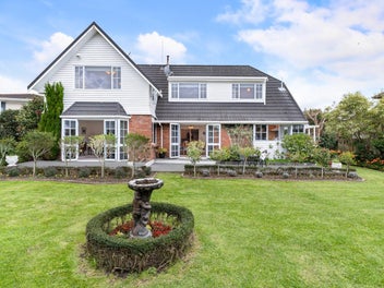 135B Litten Road, Cockle Bay, Auckland