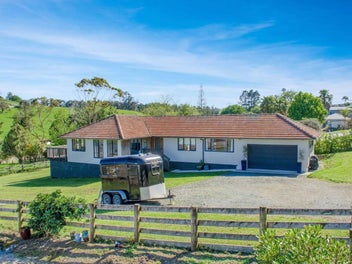 17 Calla Street, Maungaturoto, Maungaturoto