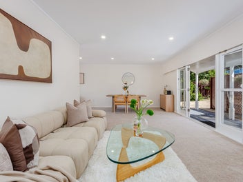 30 Barlow Place, Chatswood, Auckland