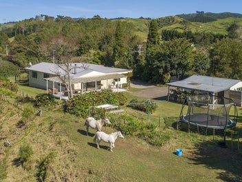 452 Poripori Road, Lower Kaimai