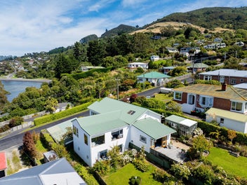 4 Huia Street, Saint Leonards, Dunedin