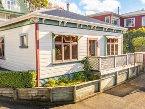 34 Jefferson Street, Brooklyn, Wellington