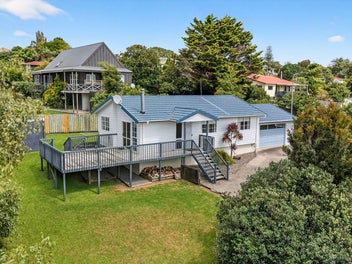 16 Puawai Street, Kaiwaka, Kaiwaka