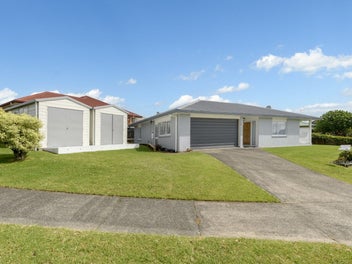 76 Sapphire Drive, Hairini, Tauranga