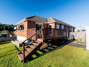 22 Glenelg Street, Bradford, Dunedin
