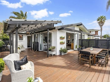 9 Fratley Avenue, Farm Cove, Auckland